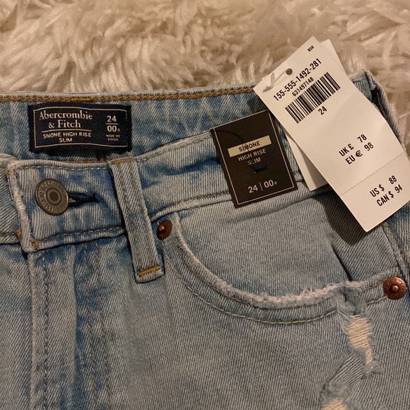 NWT Abercrombie and Fitch jeans - Picture 3 of 4